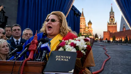 Tovarășa Șoșoacă: denunțată penal pentru trădare și comunicarea de informații false