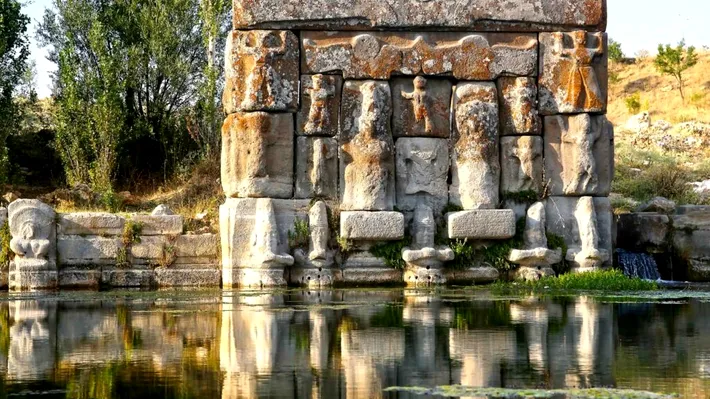 Hitiții, surpriza igienei și lecția pe care ne-o dau după 3.000 de ani: „civilizație” nu înseamnă LED-uri și aplicații