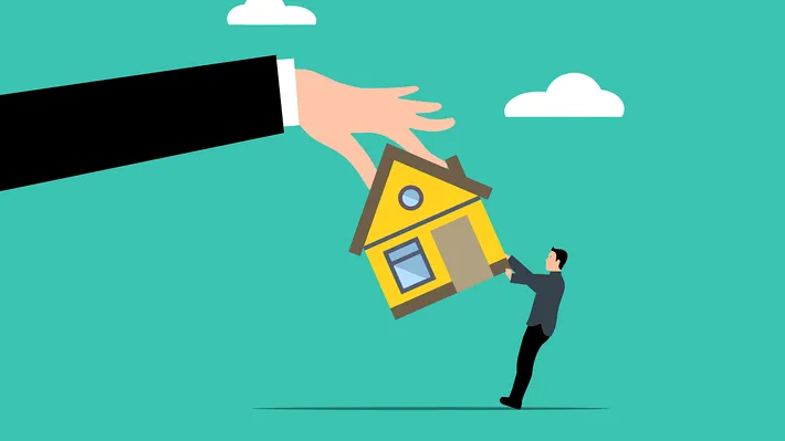 Fenomenele extreme mătură România: Despăgubirile pentru inundații și incendii au crescut de peste trei ori