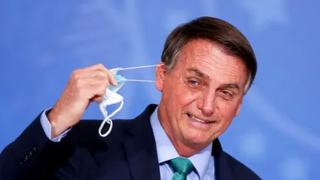 Jair Bolsonaro a fost suspendat de pe YouTube. Se presuspune că dezinforma populația