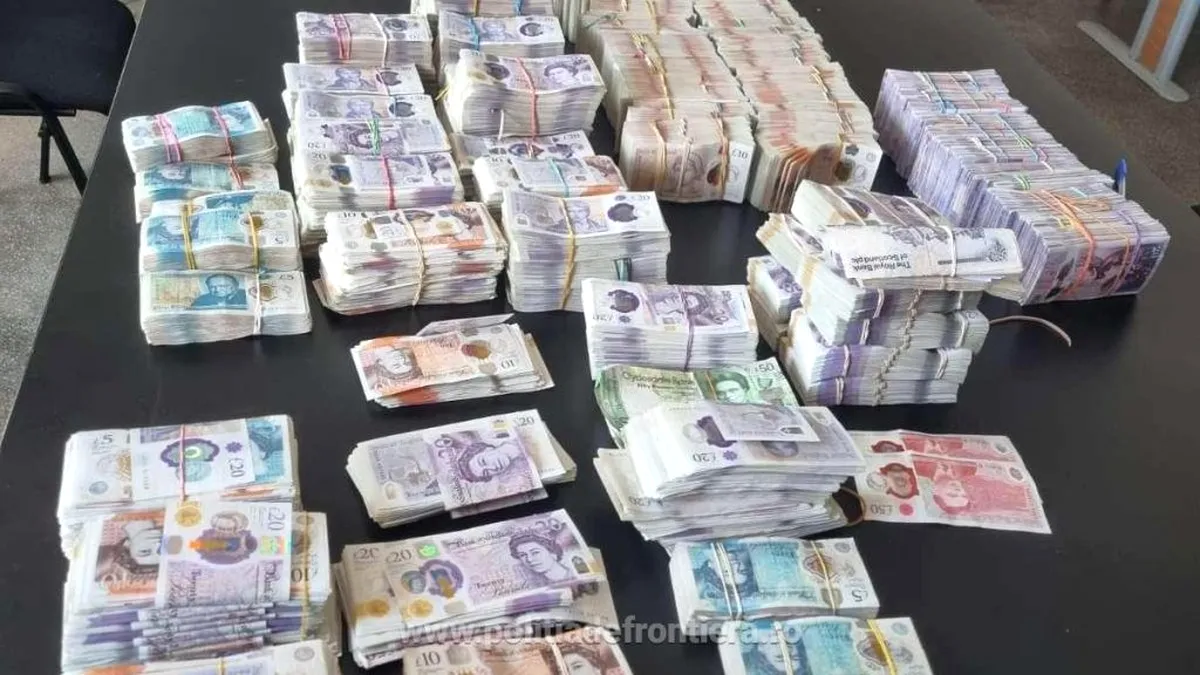 Aproape 500.000 de lire sterline, confiscate de Poliția de Frontieră Giurgiu ”dintr-un foc”