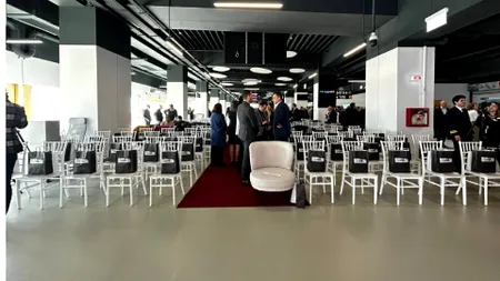 Covor roșu și ‘tron’ alb pentru Teodosie la inaugurarea terminalului Mihail Kogălniceanu