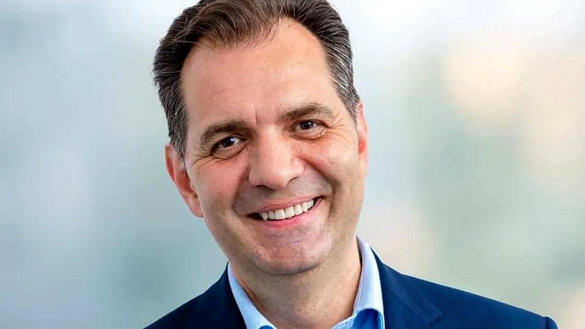 Un primar refuză să crească taxele pe imobile: „Locuirea este un drept fundamental, mașina e opțională”