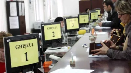 În plină restructurare, statul angajează 1.000 de funcționari