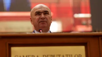 Bolojan, mesaj dur în Parlament: Dacă nu luăm măsuri, România se întoarce cu 16 ani în urmă