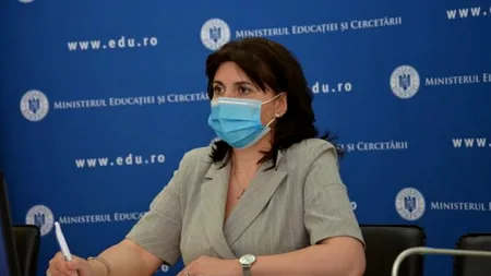 Ministerul Educației cere anchetă la o școală din Maramureș: Profesoară filmată în timp ce pălmuia elevi
