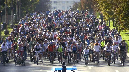Marșul Bicicliștilor: protest pentru benzi dedicate exclusiv transportului public şi traseelor pentru biciclete