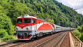 CFR introduce o nouă rută către Varna, Sofia și Istanbul. Orarul trenului „România”