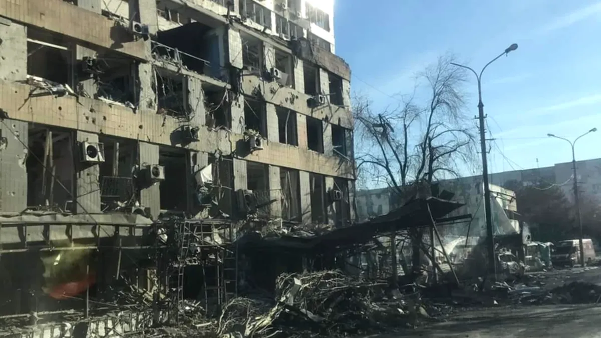 Ucraina: Şase morţi după ce rachete ruseşti au lovit un bloc la Ceasiv Iar, în Donbas
