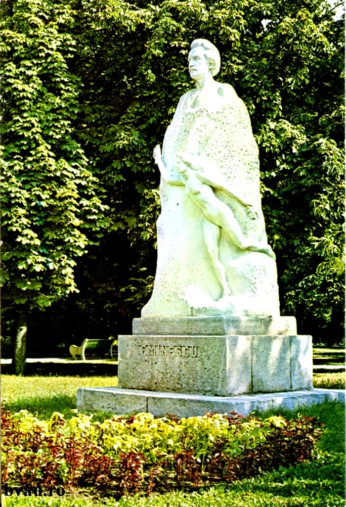 În urmă cu două decenii, nu erau indicii că statuia din marmură de Carrara ar fi în pericol