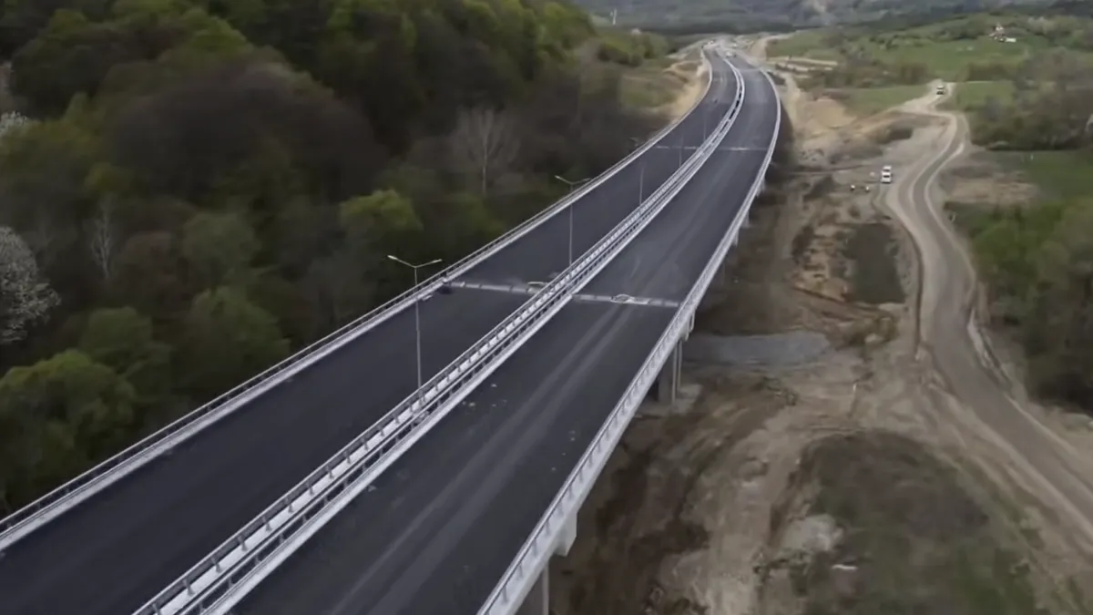 Autostrada Sibiu-Pitești avansează. Posibilă deschidere în 2026, cu șase luni mai devreme
