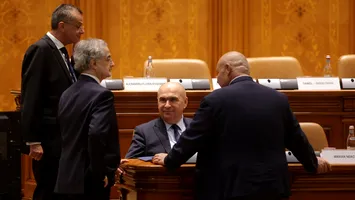 Se pregătesc patru moțiuni de cenzură împotriva Guvernului