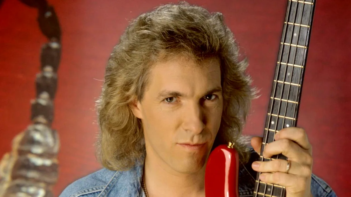 Un artist legendar s-a stins din viață. A pierdut lupta cu cancerul