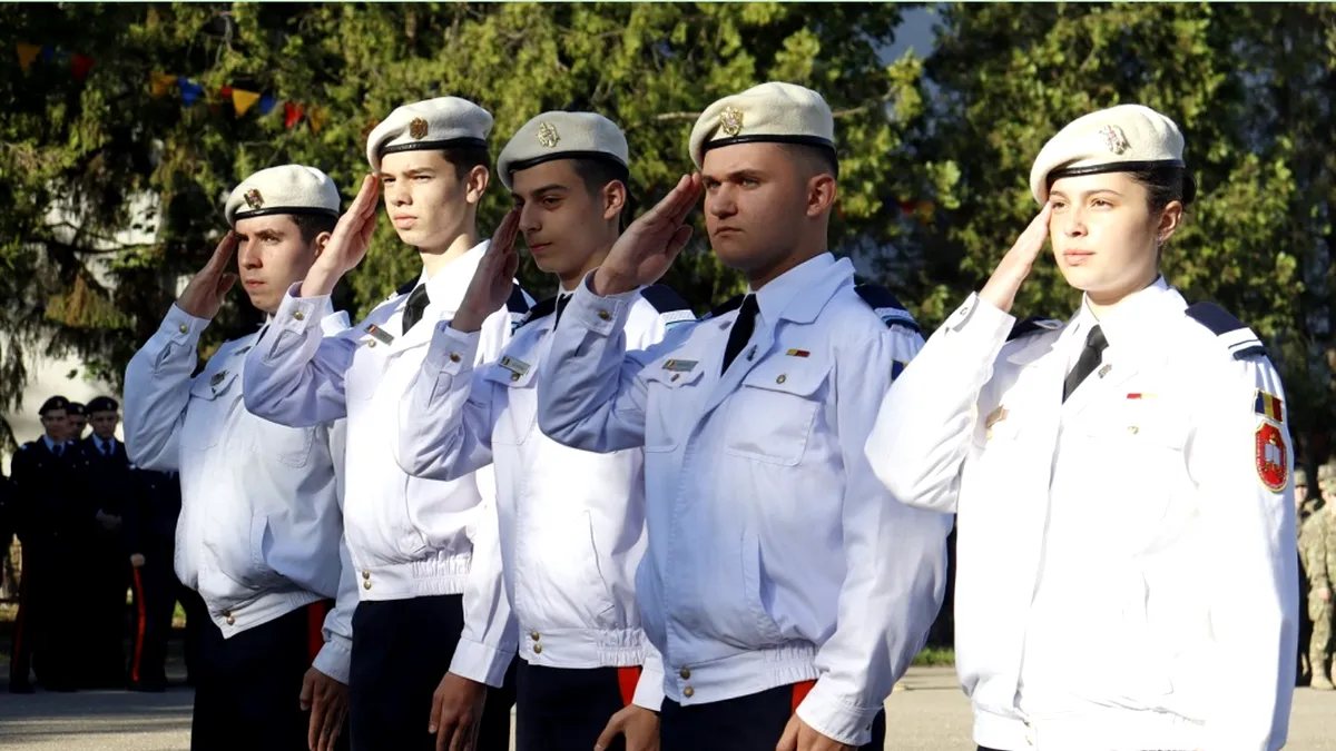 Încep înscrierile pentru colegiile militare