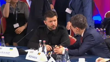 Nicușor Dan, prima întâlnire ca președinte cu Volodimir Zelenski, la Vilnius