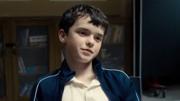 „Adolescence” – un miniserial psihologic care te capturează din primul cadru