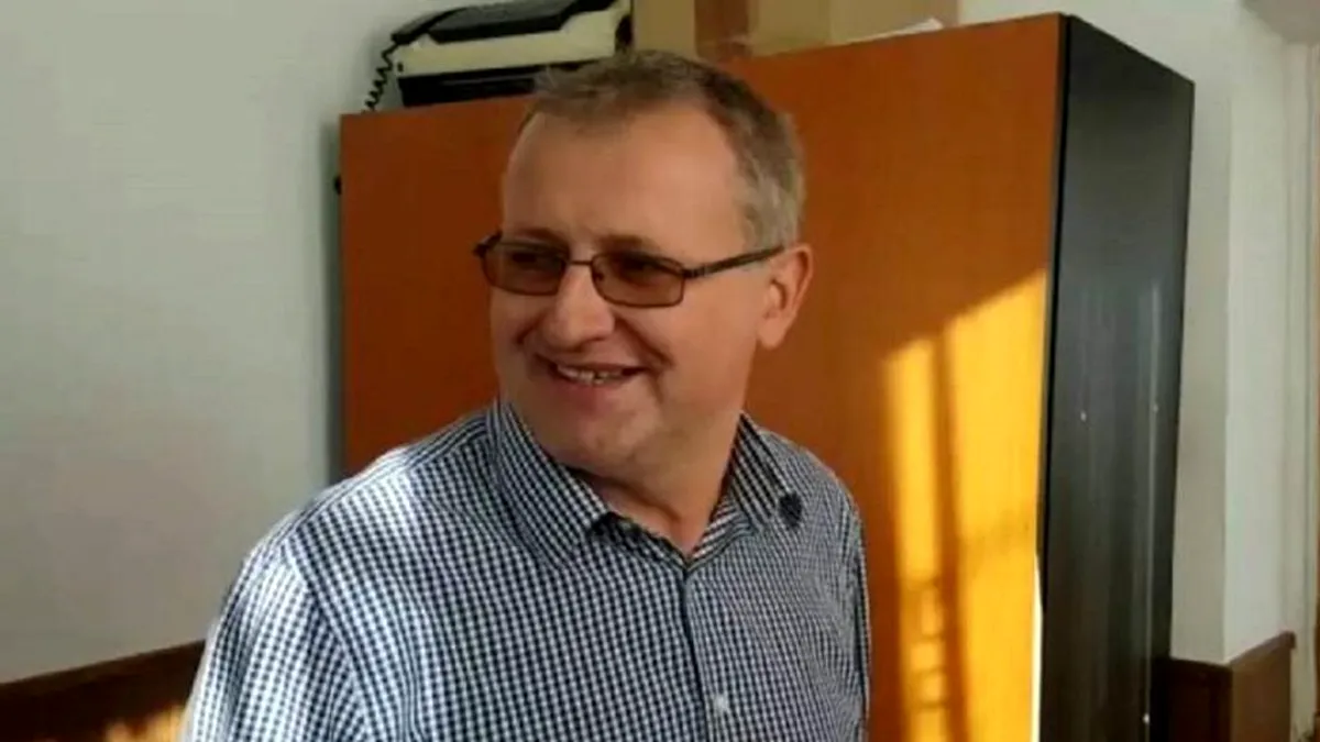 Candidatura primarului condamnat pentru pornografie infantilă, anulată. Soția îi ia locul condamnatului