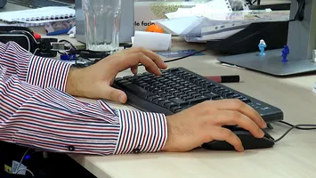 Scandal la primărie. Secretar general și funcționari, anchetați pentru fraudarea unui concurs de angajare