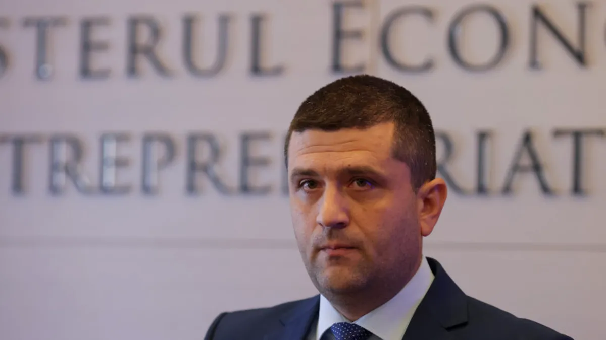 Ministrul Economiei a demis 21 de administratori speciali de la societăți de stat. Salarii de până la 30.000 de lei lunar