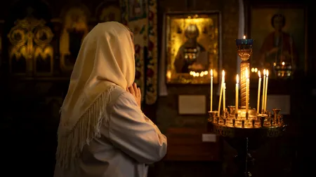 Postul Crăciunului. Patriarhul Daniel: ”Să ne rugăm lui Dumnezeu să devenim un Betleem sfințit”