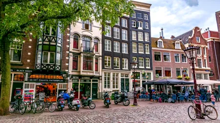 Amsterdam interzice accesul navelor de croazieră în centrul orașului