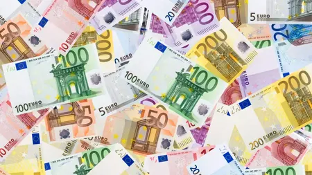 Leul s-a depreciat față de dolar și lira sterlină, la cursul oficial BNR. Euro s-a vândut mai ieftin