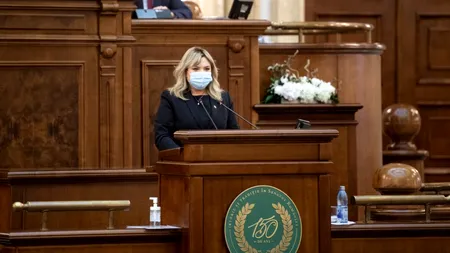 Alina Gorghiu anunţă că PNL, PSD şi UDMR solicită revocarea Ancăi Dragu de la şefia Senatului