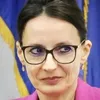 Fiul președintei CSM, traseu rapid prin instituții-cheie ale justiției: salarii mari, apartament în Capitală și o ascensiune discretă