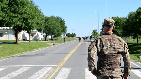 Cine era militarul Marian Pascu care a fost găsit mort în pat, la baza Kogălniceanu