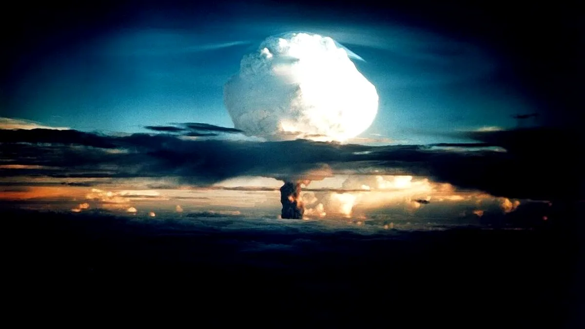 Va folosi Moscova bomba atomică?