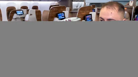 Directorul Loteriei Române călătorește cu business class, în timp ce premierul Ciolacu optează pentru economic