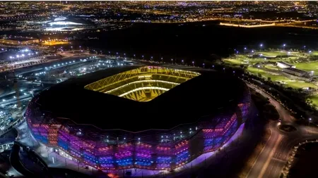 Inexplicabil: De ce au murit muncitori pe stadioanele din Qatar