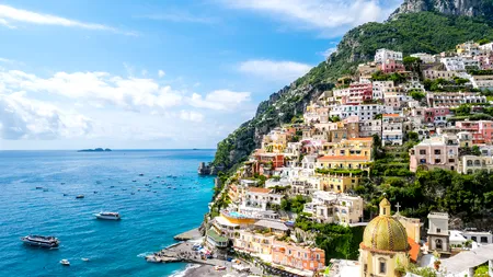 Autoritățile din Capri au interzis accesul turiștilor pe insulă