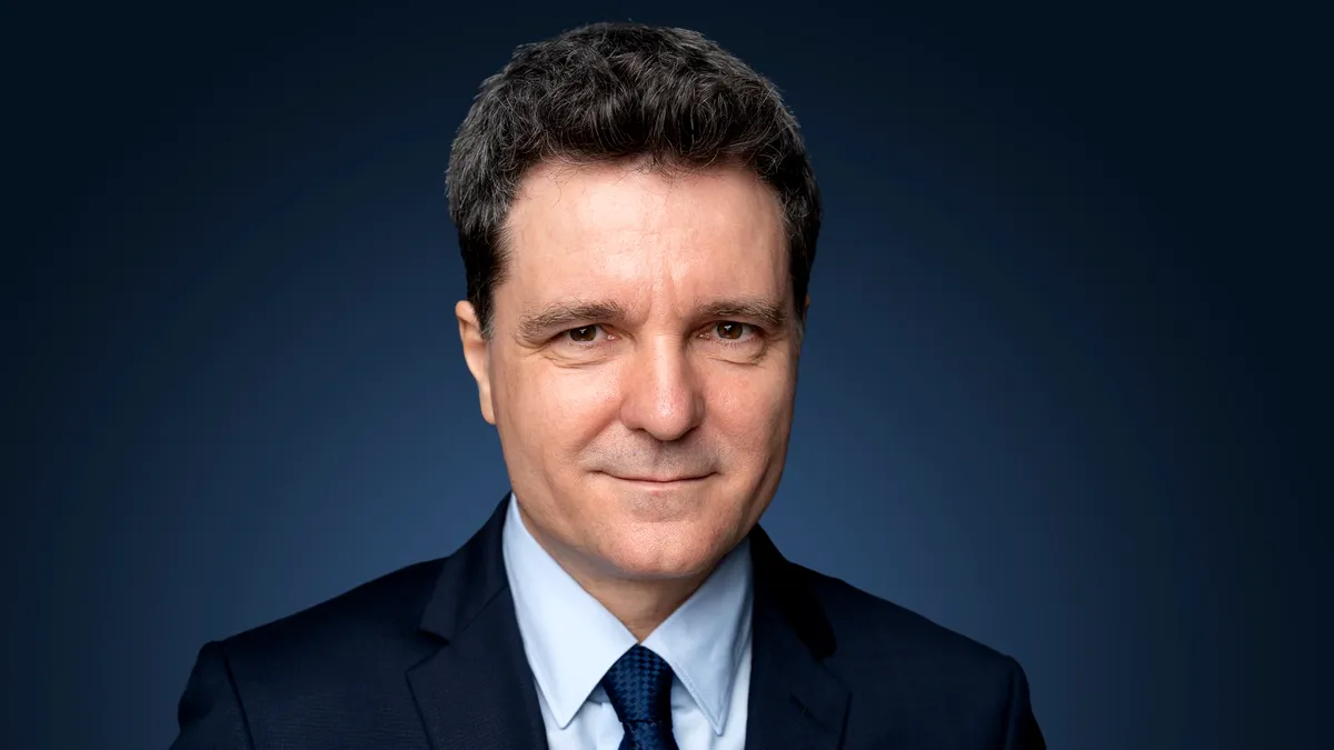 Nicuşor Dan anunţă că îşi va publica declaraţia de avere pe site-ul Preşedinţiei