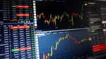 Bursa de Valori București recuperează o parte din prăbușirea de luni. BET a crescut cu 1,03%, dar rulajul s-a redus puternic