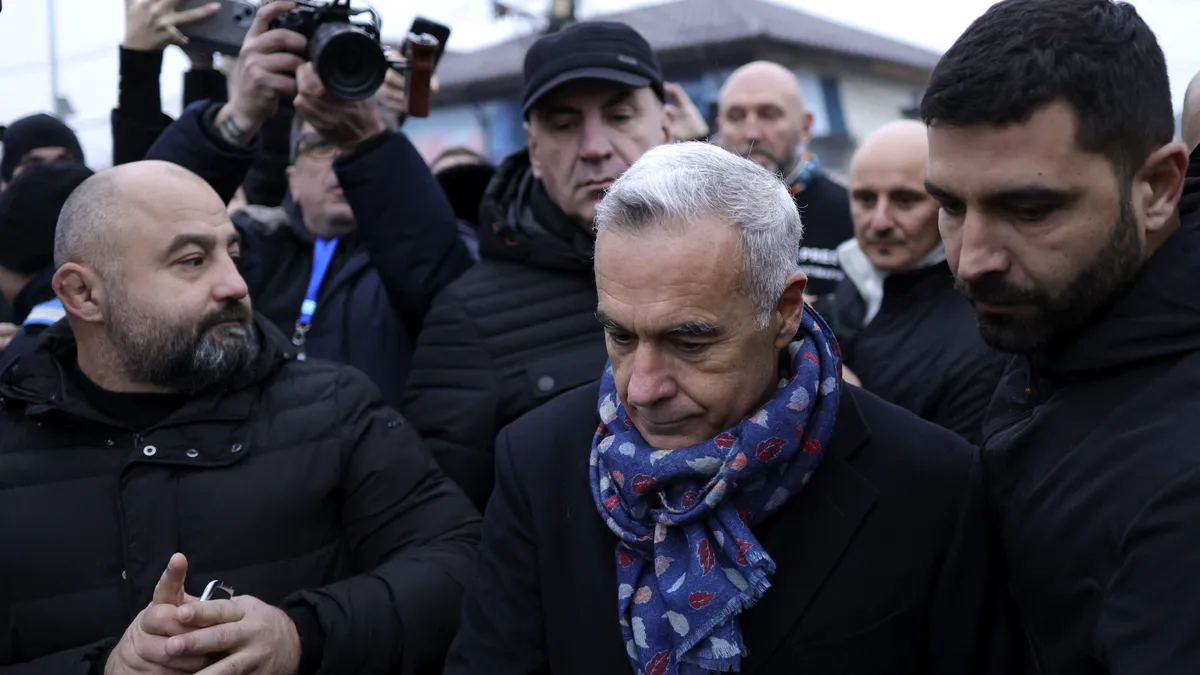 Le Monde: „Posibila victorie a lui Călin Georgescu a stârnit temeri la Bruxelles și Washington