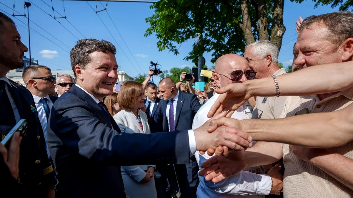Românii vor o politică externă echilibrată: Nicuşor Dan, susţinut pentru relaţii solide atât cu SUA, cât şi cu UE