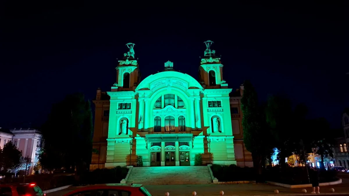 Un semnal luminos pentru sănătate: clădiri emblematice din România, unite în campania internațională «Light Up For Mito»