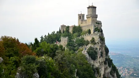 San Marino va oferi în curând vizitatorilor săi vaccinul Sputnik V