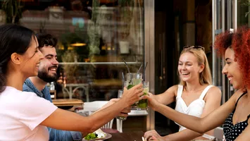 România, locul 3 global la creșterea bugetului pentru mese la restaurant