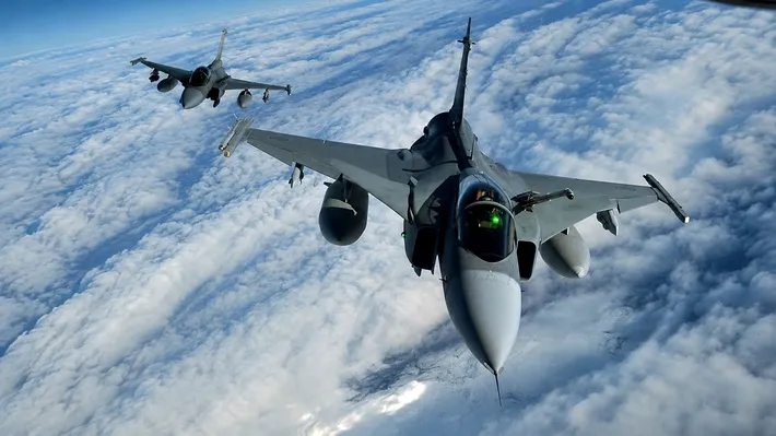 Putin își pregătește pretextul. Suedia mută avioane și nave spre frontiera Rusiei