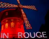 Moulin Rouge din Paris sărbătorește instalarea noilor pale ale morii de vânt