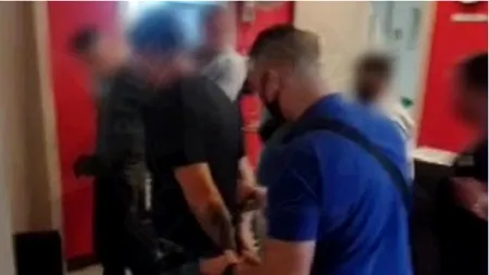 Infractori români, capturați în Malta. Cei trei fac parte dintr-o rețea de hoți din buzunare, care acționa în sezonul turistic