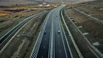 Pericol după o alunecare de teren pe Autostrada Sebeș-Turda. Traficul a fost deviat pe DN1