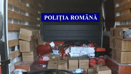 Operațiune de amploare a Poliției Române: Peste 200 de percheziții în Capitală și în 28 de județe. O firmă care ar fi trebuit să asigure mentenanța echipamentelor de protecție în instituții, vizată