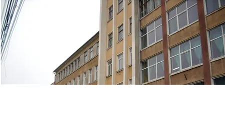 O fabrică cu o istorie de 100 de ani se închide. Sute de angajați, lăsați fără loc de muncă