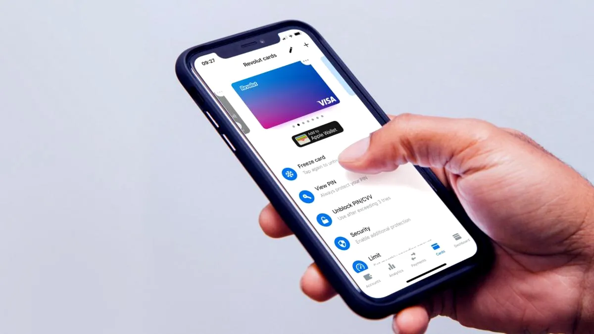 Plâng conturile de Revolut ale românilor datori la stat! S-au trezit fără bani pe card (VIDEO)