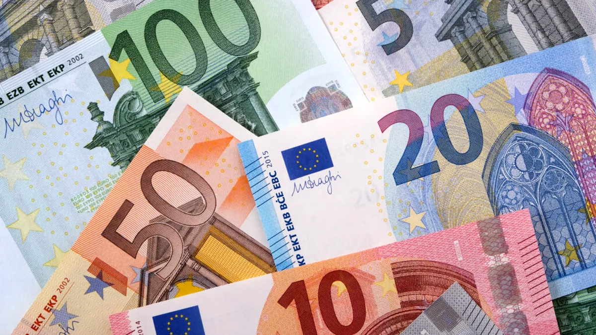 Plăţile în numerar mai mari de 10.000 de euro, interzise de UE