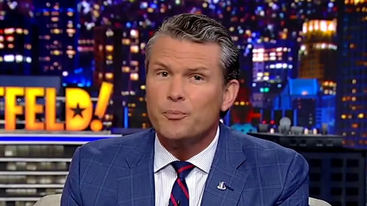 Cine-i mai spală obrazul secretarului Apărării din SUA, Pete Hegseth