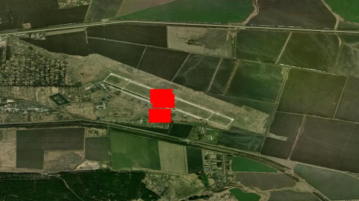 Dronele au atacat mai multe regiuni ale Rusiei: incendiu la aerodromul din Borisoglebsk (video+foto)